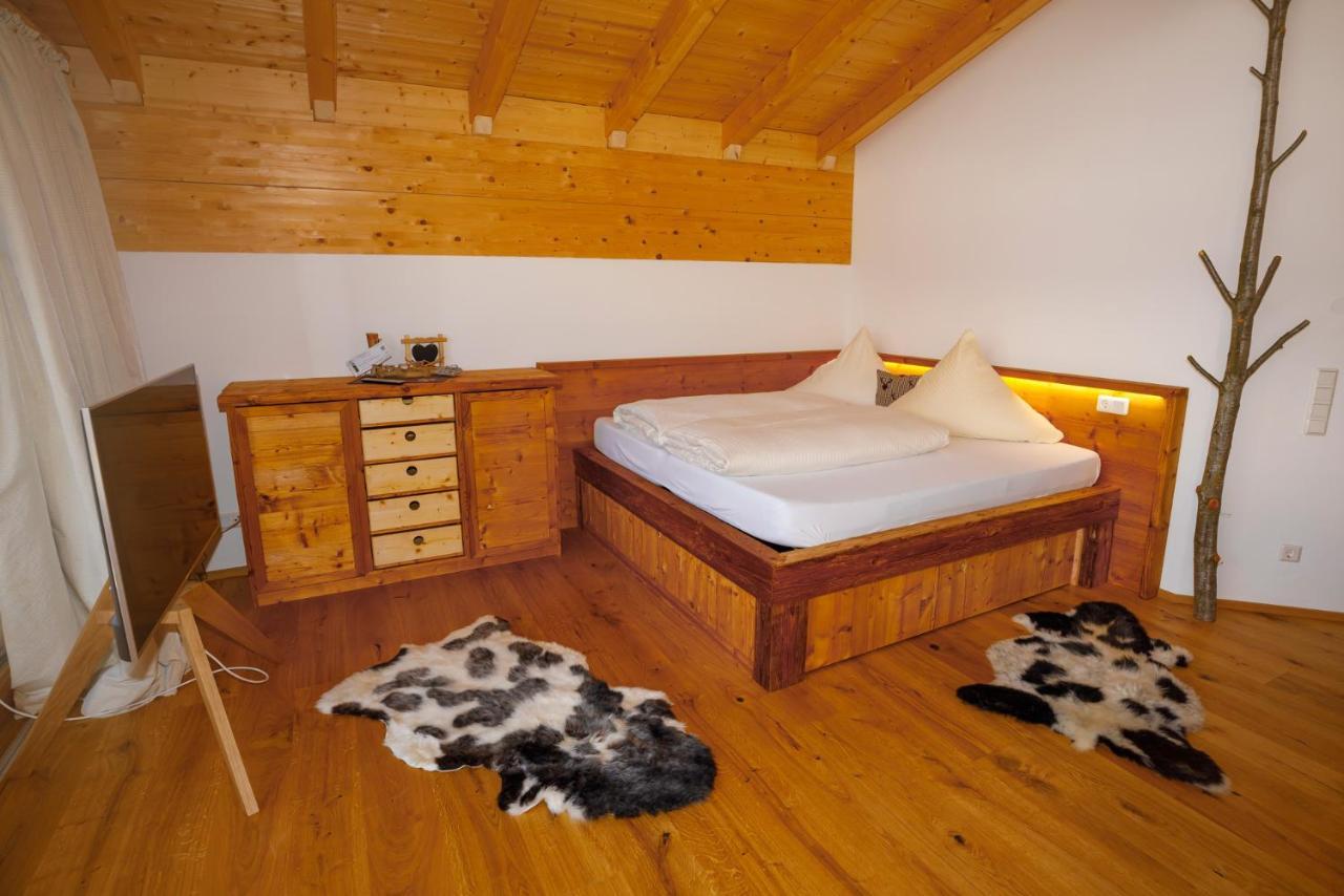 Alpenloft 1 Villa Mittenwald Exterior photo